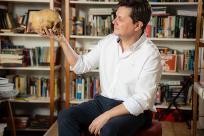Ser o no ser; Patricio Orozco, un estudioso empecinado en difundir la obra de William Shakespeare, que hace 14 años comanda en la ciudad el Festival Shakespeare